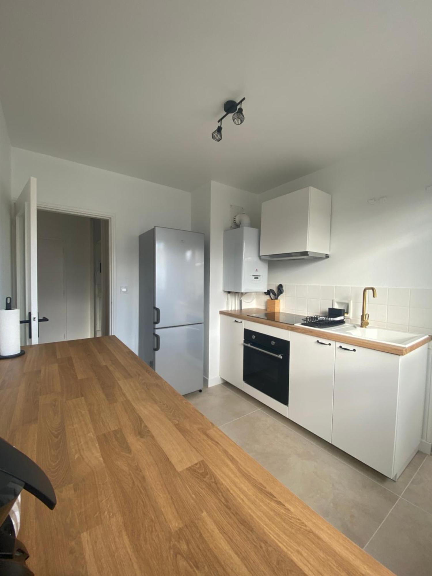 Appartement Spacieux Et Chaleureux - 4Pers - Refait A Neuf - Parking Privatif - Proches Axes, Commerces Et Services - Check In 24-24 Lempdes Extérieur photo